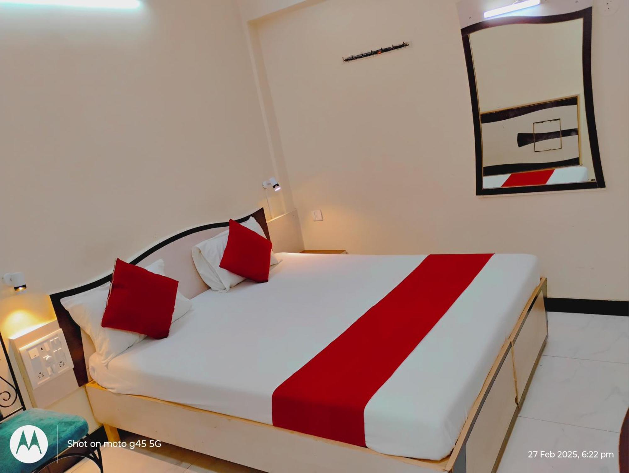 Saigal Guest House 孟买 外观 照片