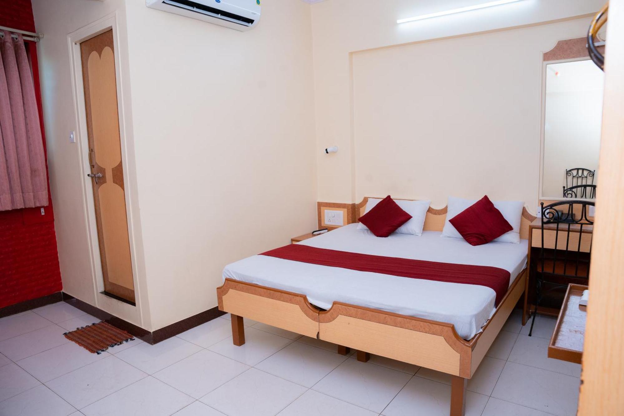 Saigal Guest House 孟买 外观 照片